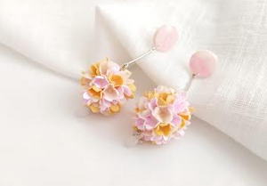 Les boulettes fleuries roses